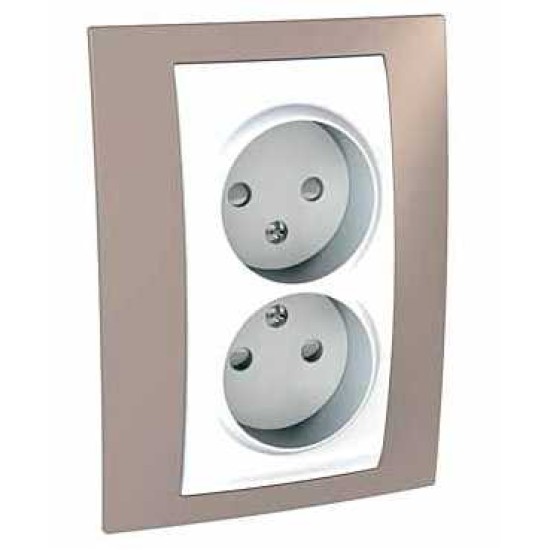 UNICA PLUS - PRIZA DUBLA COMPLETA , UK - 4 M - ALB/NURCA